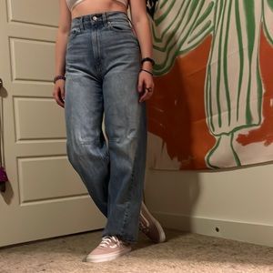 BDG Rih Extreme Baggy Jean